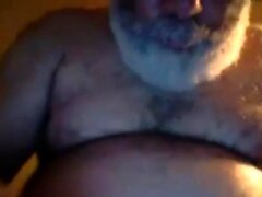 Hairy horny NY daddy bear jerks off on webcam