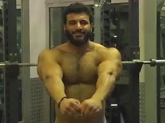 hot arab bodybuilder