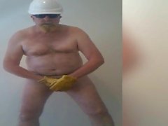 Construction Bear Gives a Hot Show