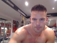 Straight Muscle Webcam