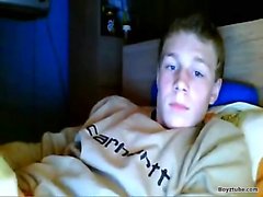 Danish Sexy Boy = Camshow With Cum On Belly Hand (Boyztube)