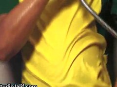 Muscled Brenno Ferrari masturbating